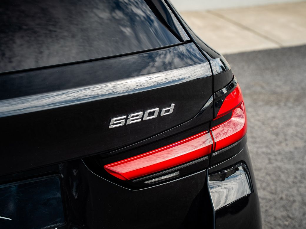 2022 BMW 5 Series