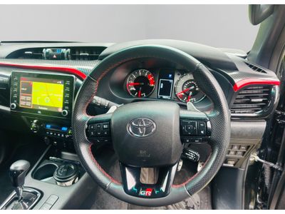 2024 Toyota Hilux