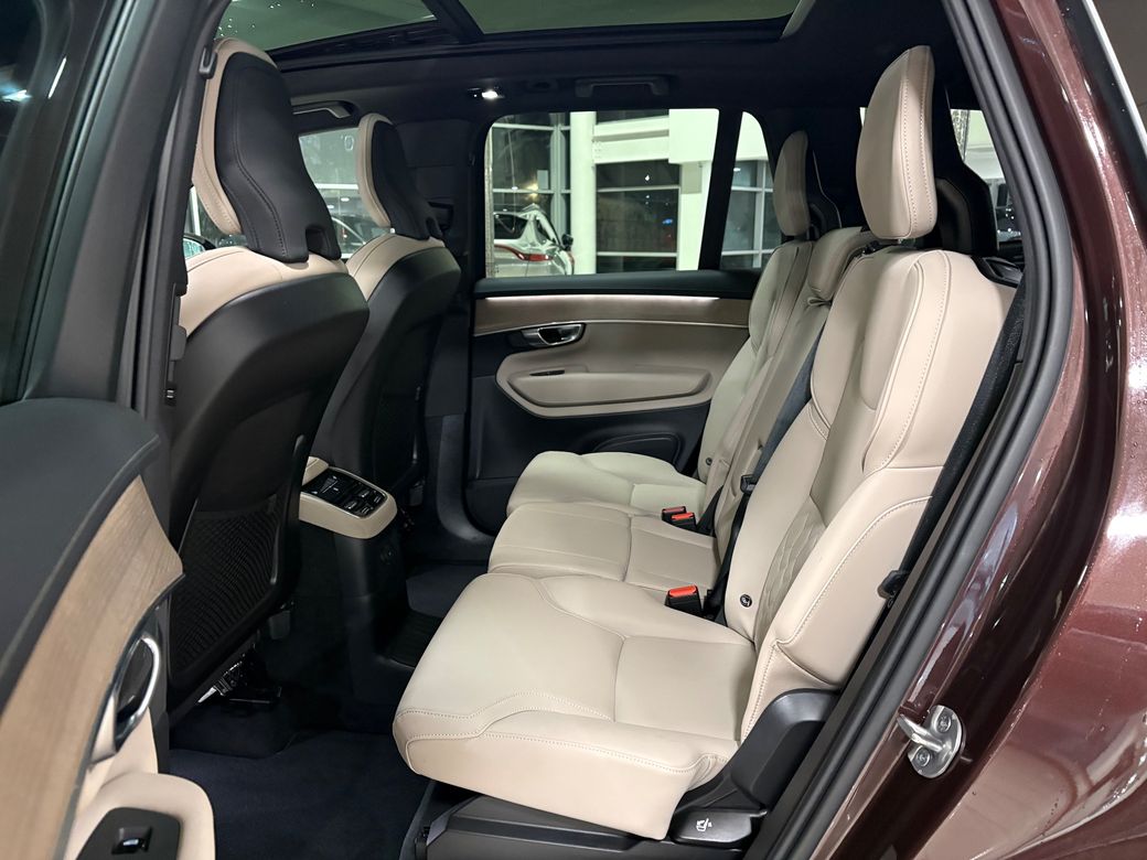 2025 Volvo XC90