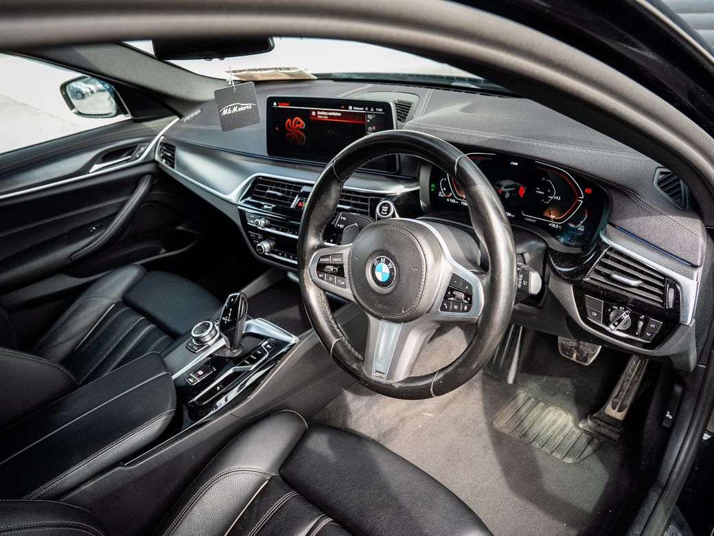 2022 BMW 5 Series