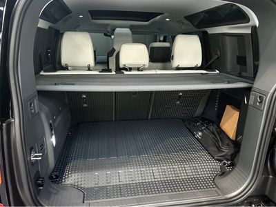 2026 Land Rover Defender