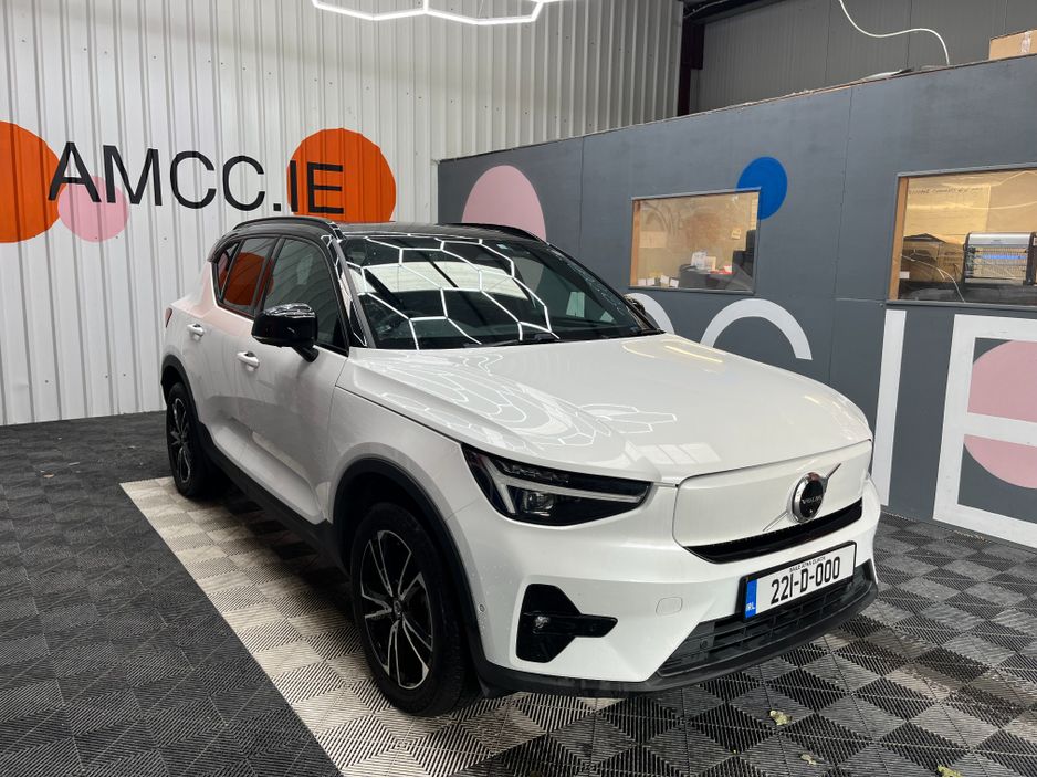 2022 Volvo XC40