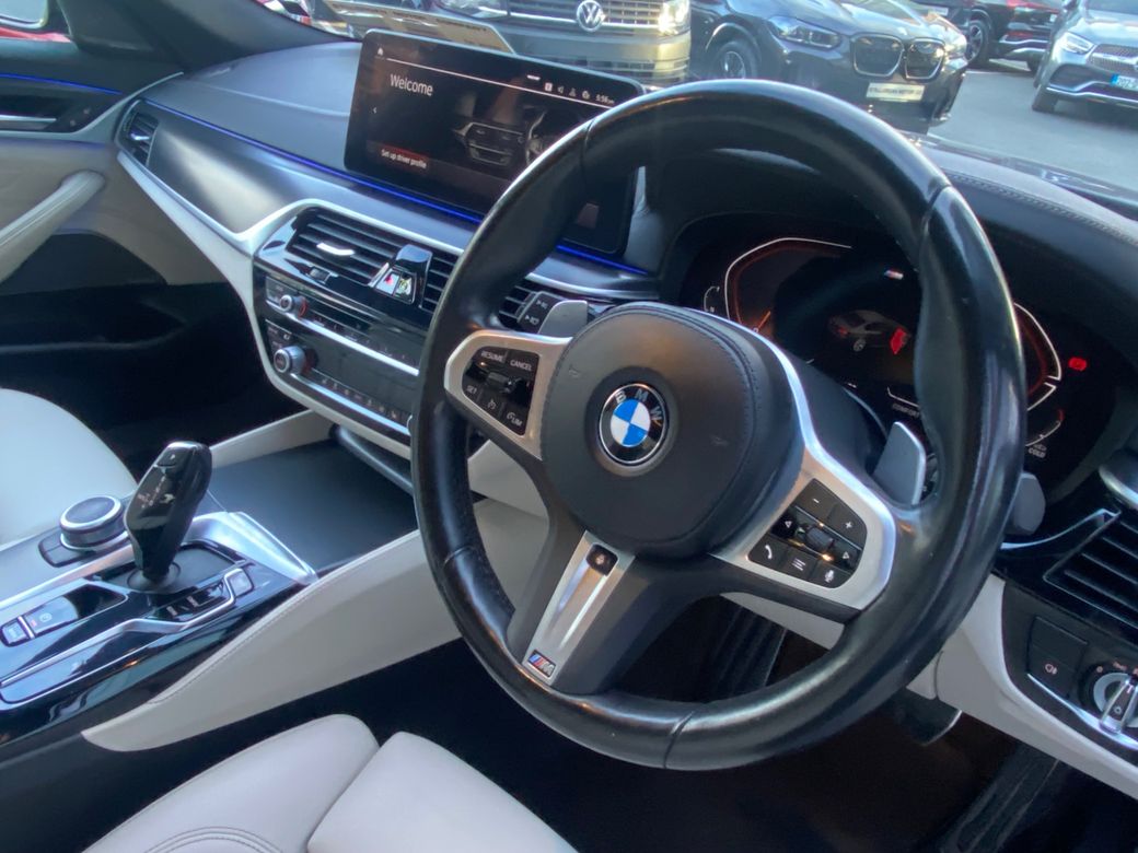 2022 BMW 5 Series