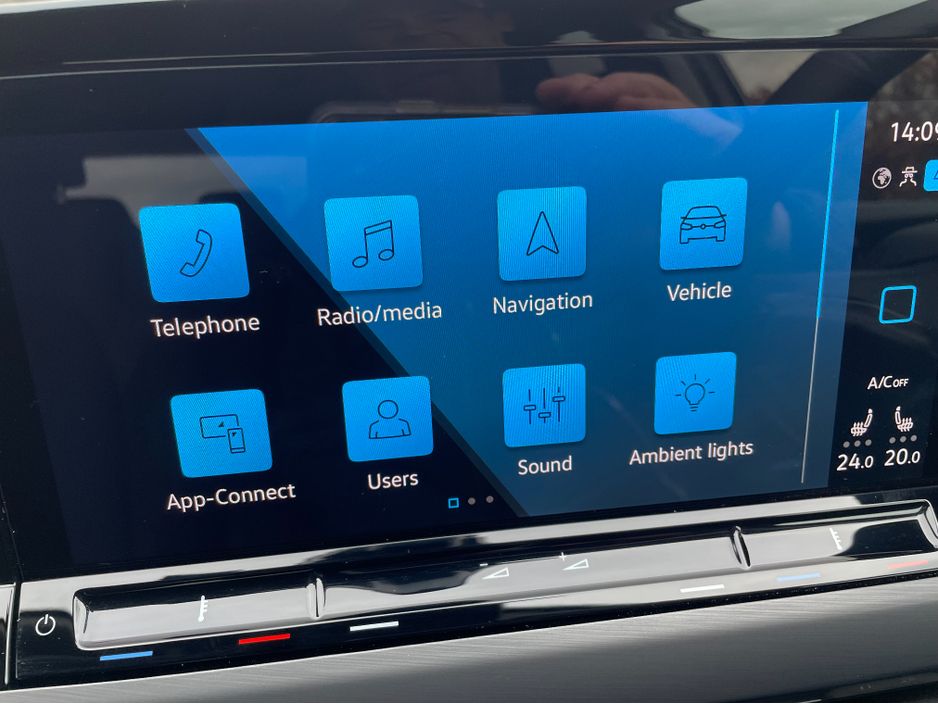 2024 Volkswagen Golf