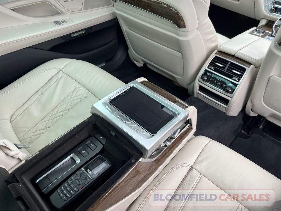2016 BMW 7 Series