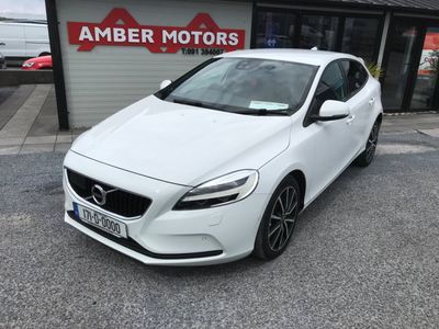 2017 Volvo V40