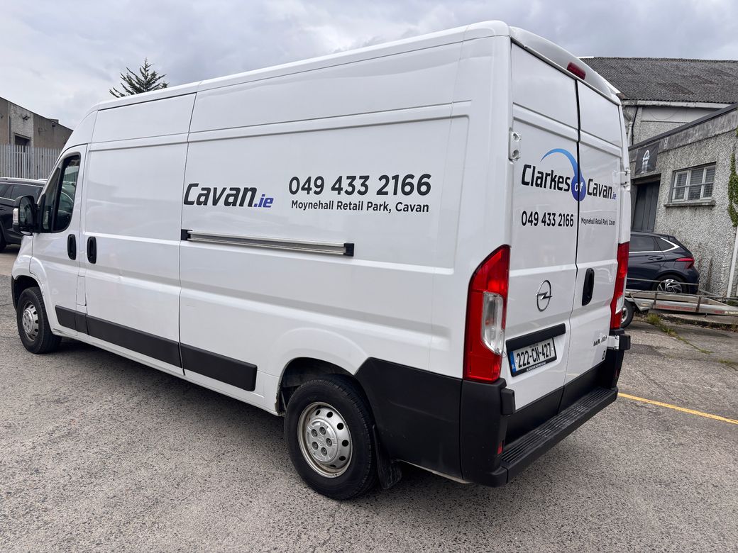2022 Opel Movano