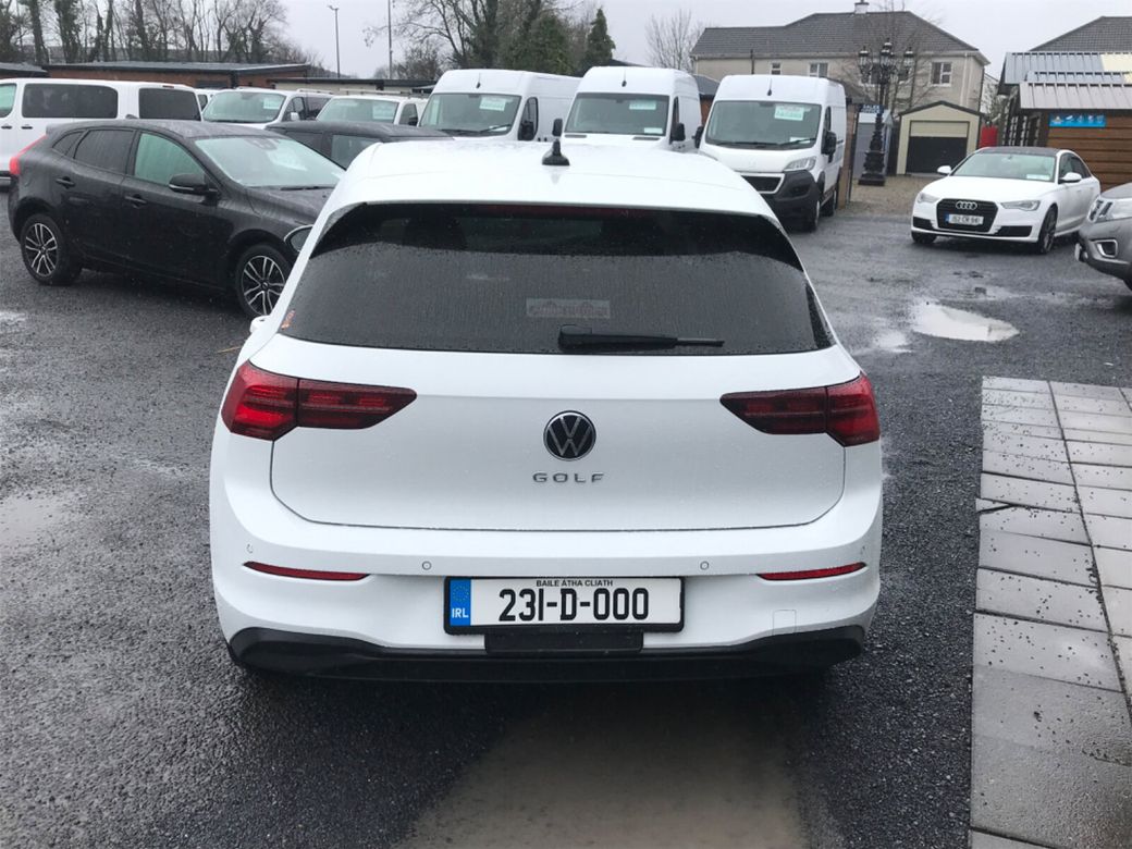 2023 Volkswagen Golf