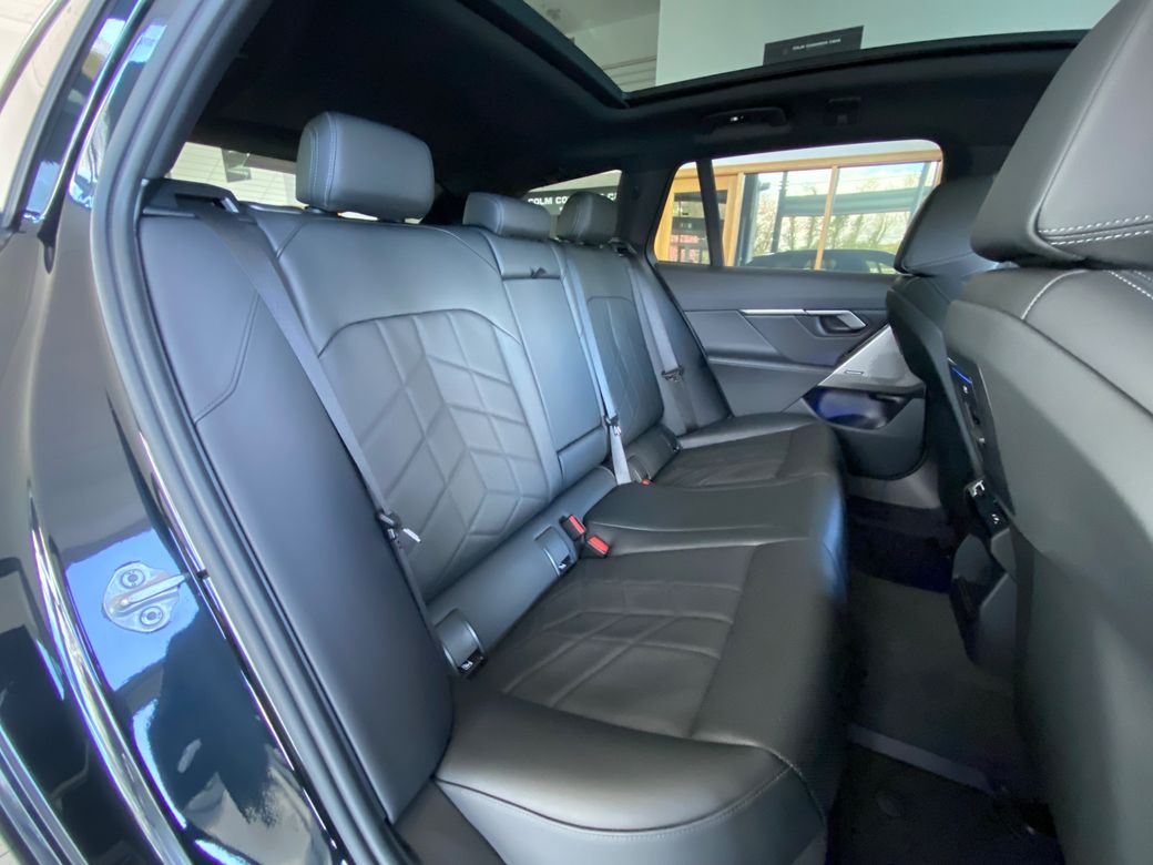 2025 BMW 5 Series