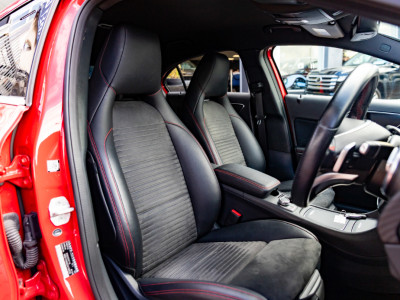 2016 Mercedes-Benz A 180