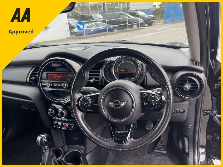 2016 Mini Hatch