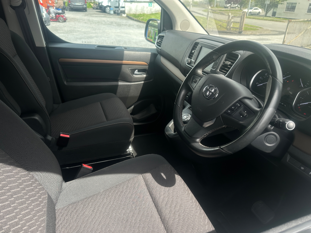 2024 Toyota ProAce Verso