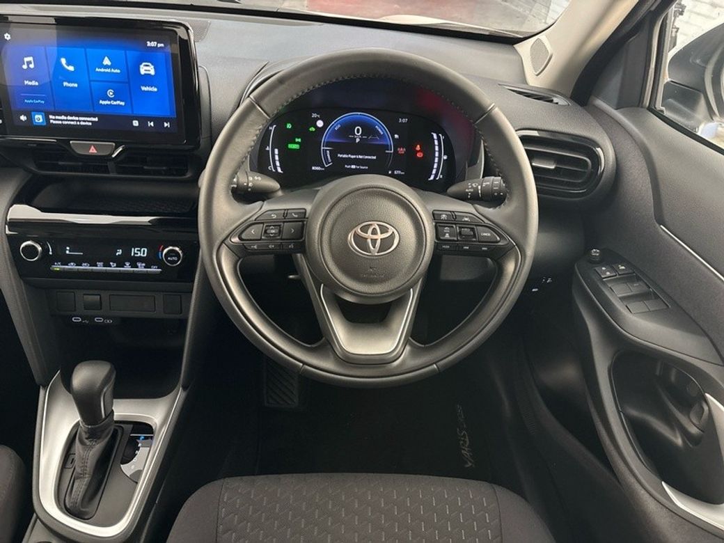 2025 Toyota Yaris Cross