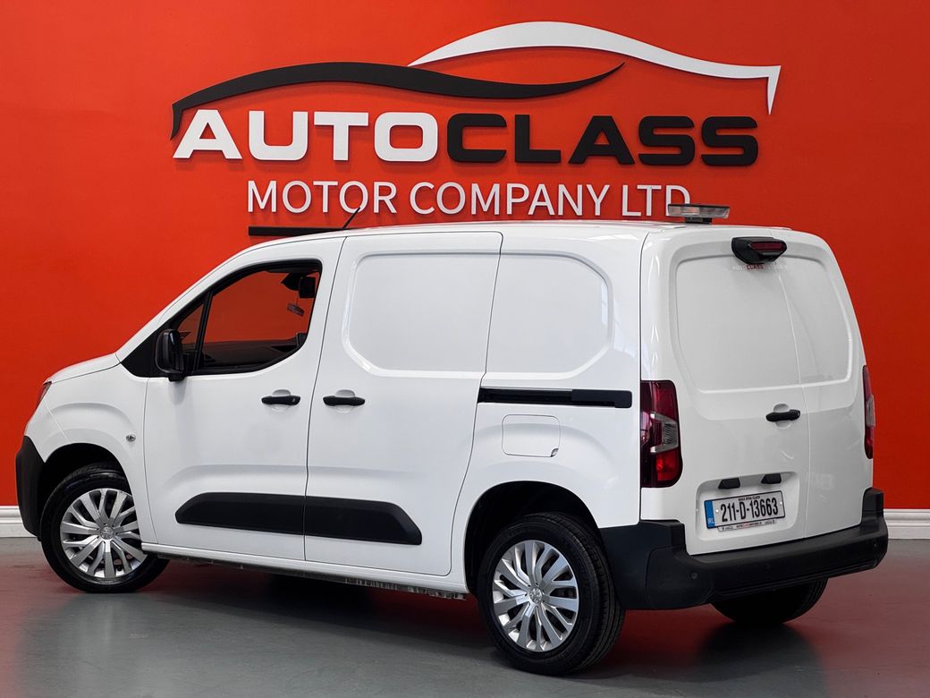2021 Peugeot Partner