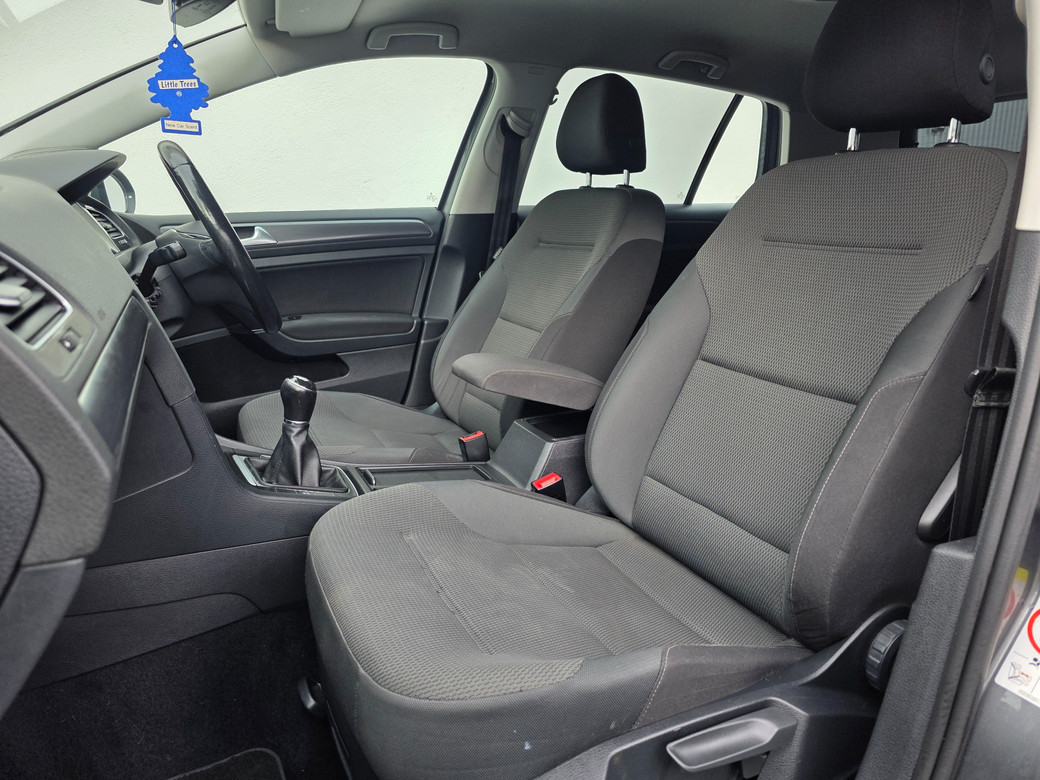 2017 Volkswagen Golf