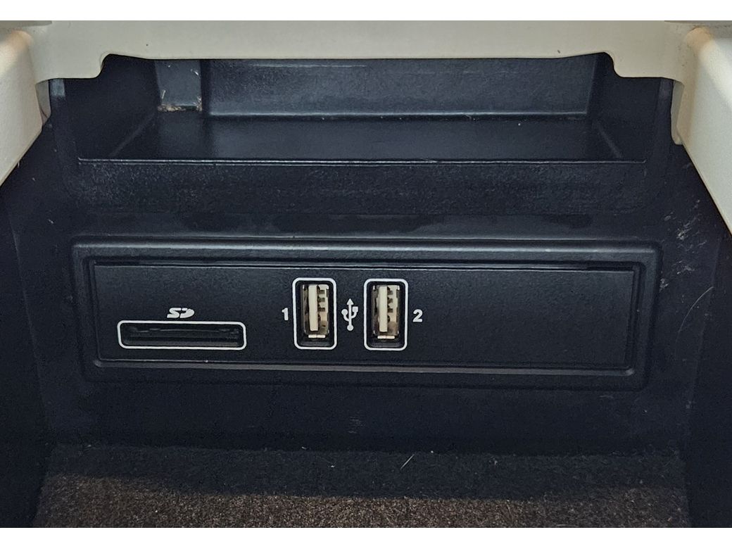 2019 Mercedes-Benz E 220