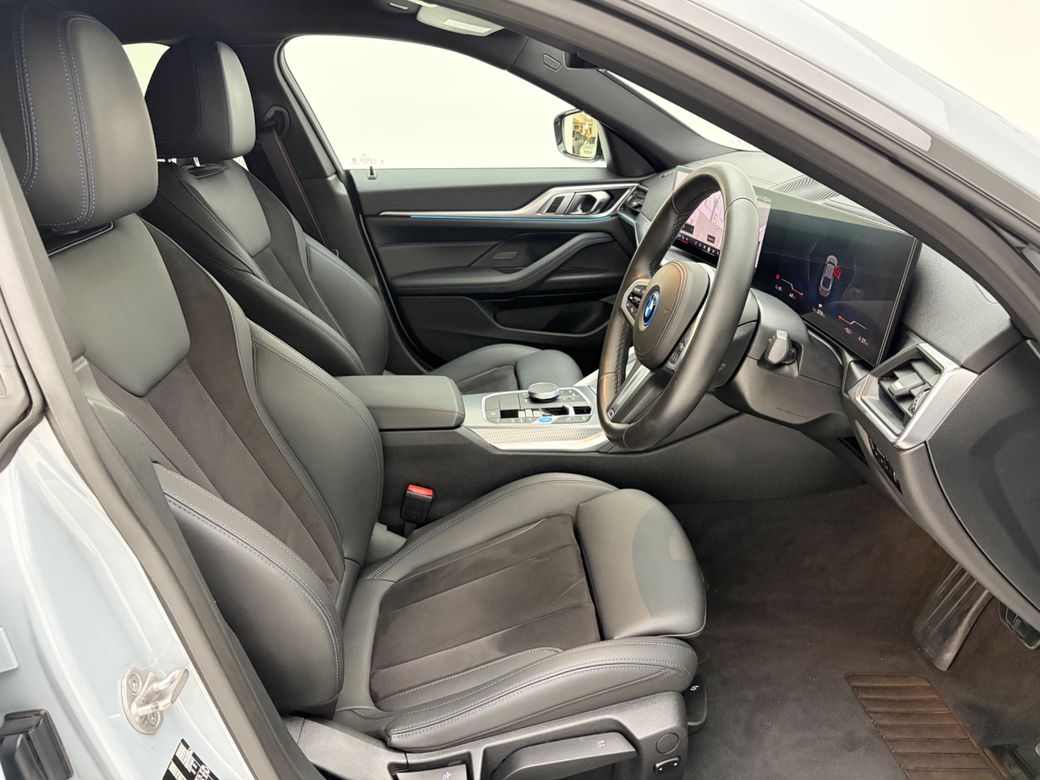 2024 BMW i4
