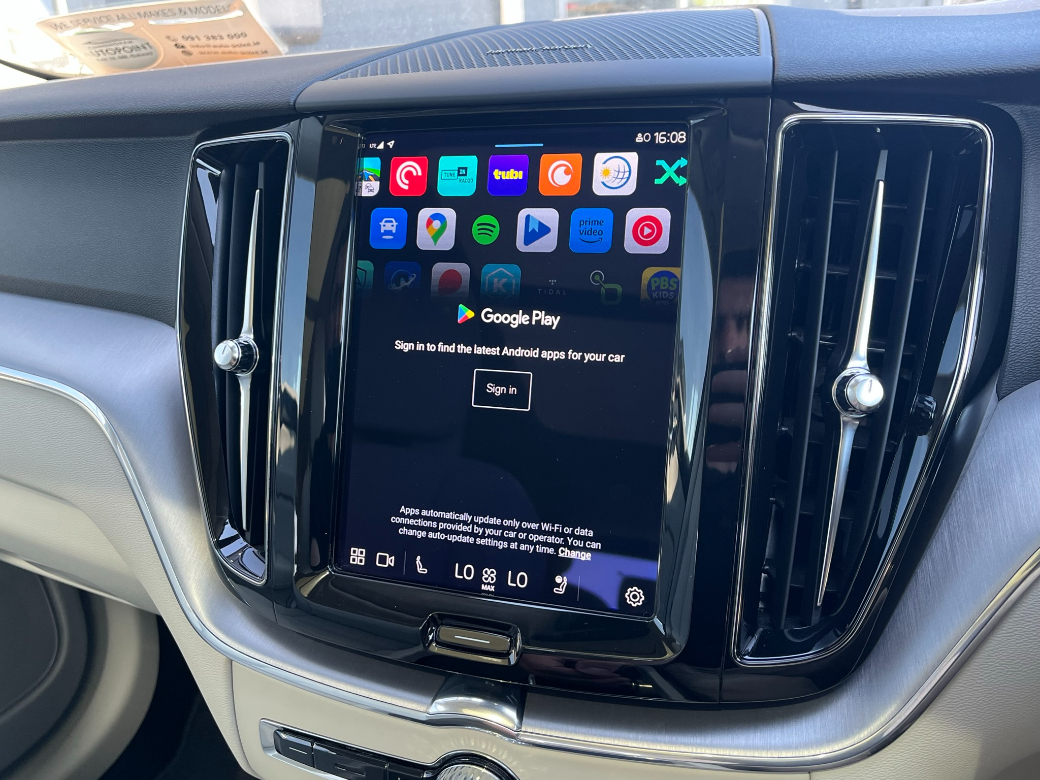 2022 Volvo XC60