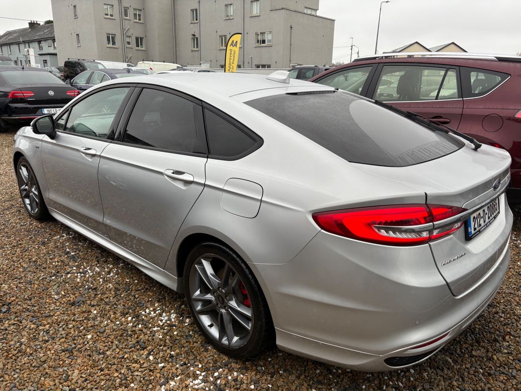 2021 Ford Mondeo