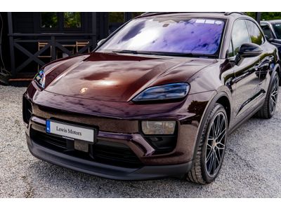 2025 Porsche Macan