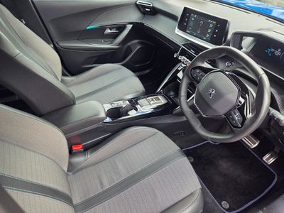 2023 Peugeot 2008
