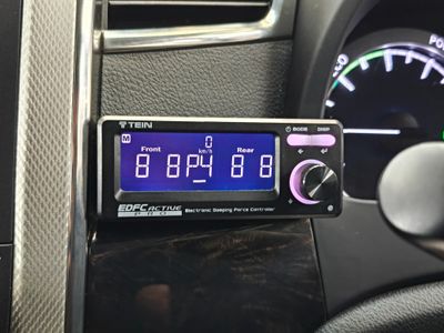 2014 Toyota Vellfire