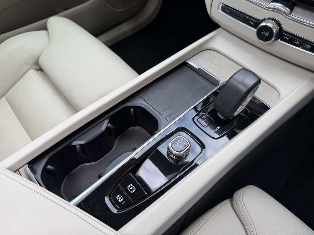 2023 Volvo XC60