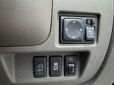2016 Nissan March