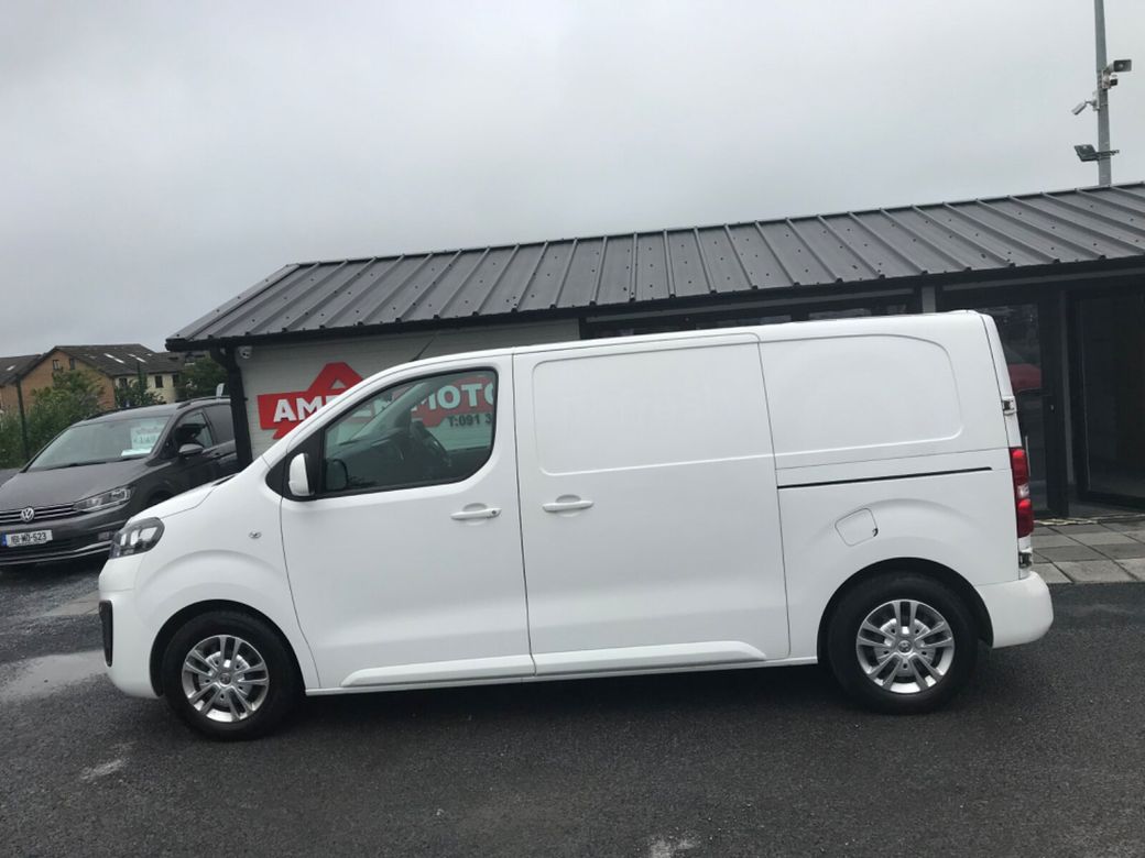 2021 Vauxhall Vivaro