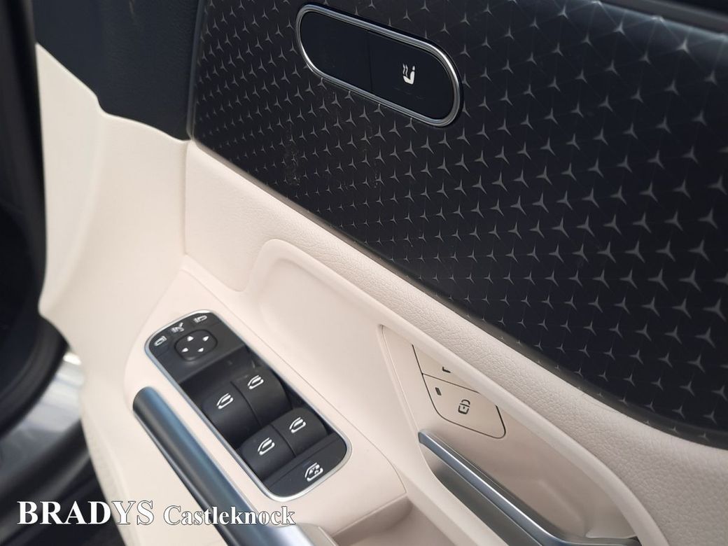 2026 Mercedes-Benz EQA