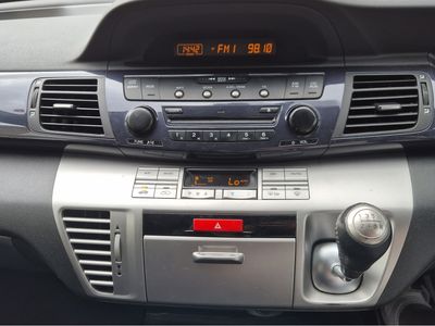 2009 Honda FR-V