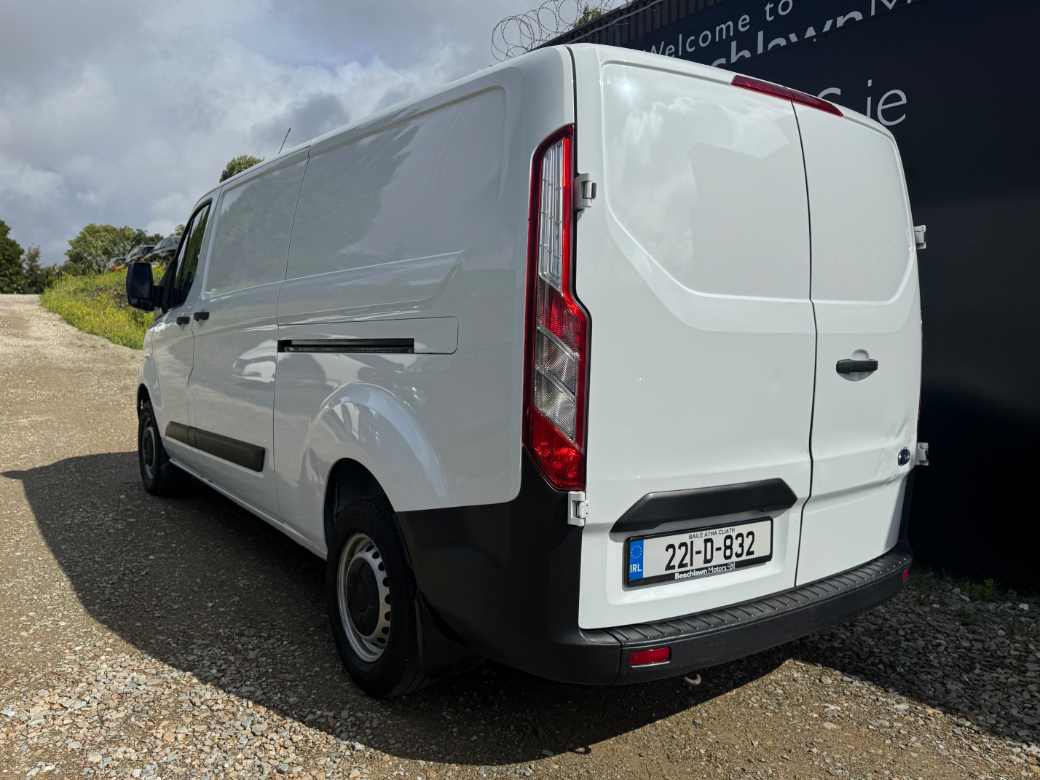 2022 Ford Transit Custom