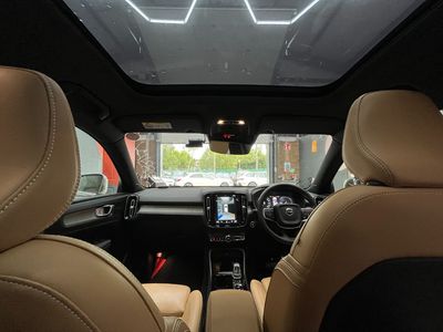 2021 Volvo XC40
