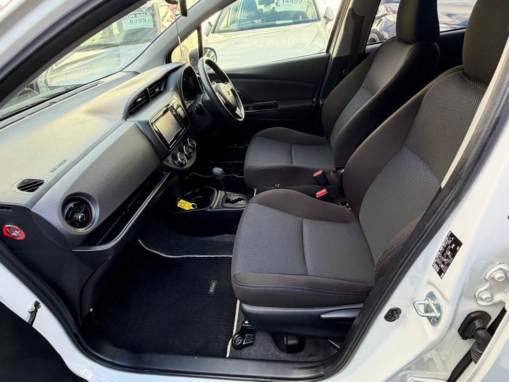 2016 Toyota Vitz