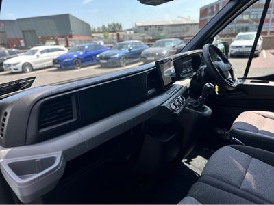 2025 Renault Master
