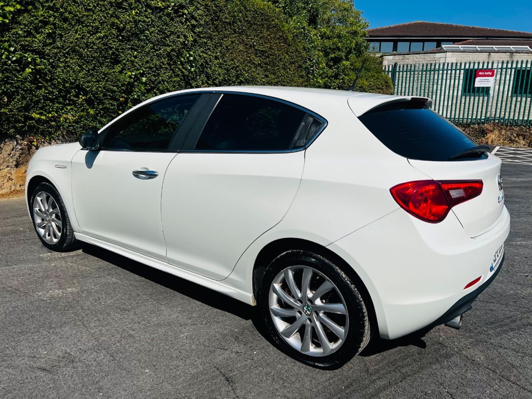 2013 Alfa Romeo Giulietta
