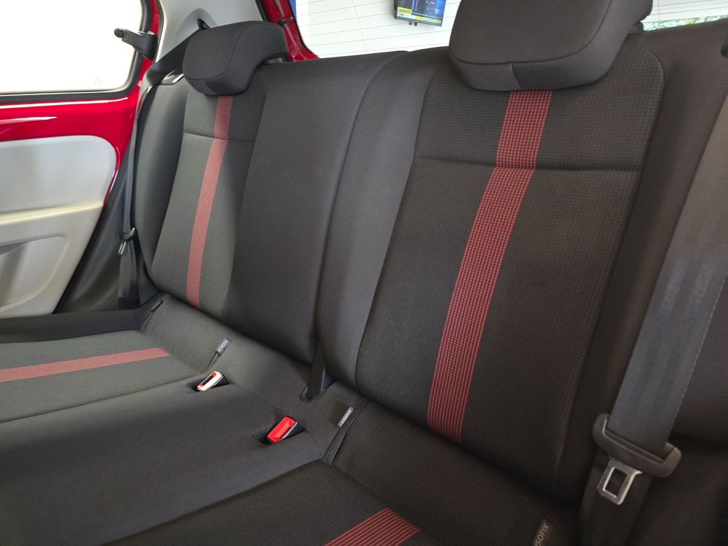 2018 Volkswagen up!