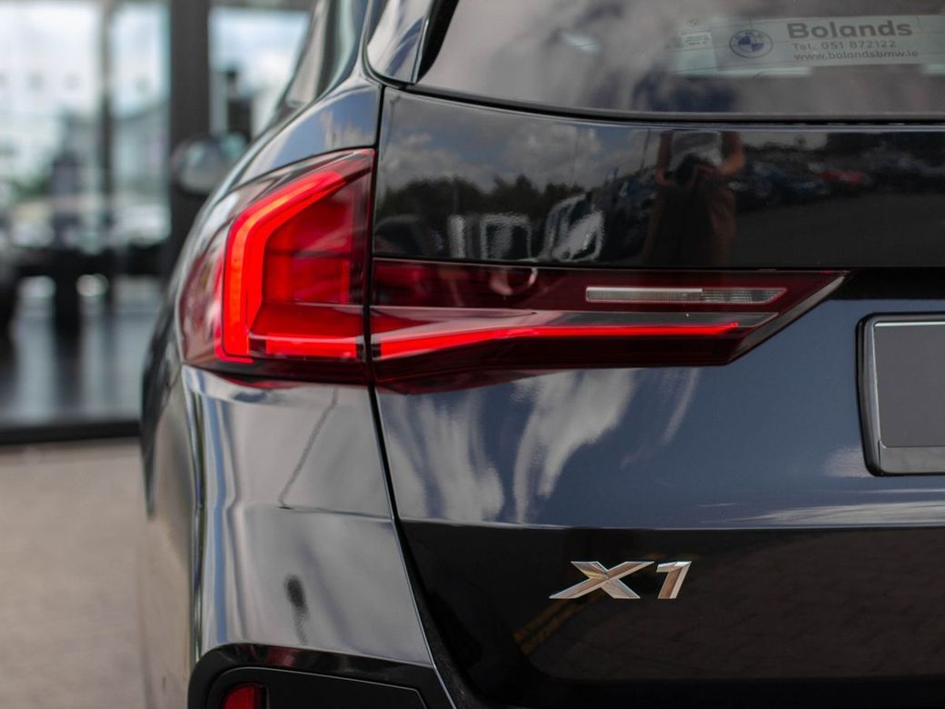 2025 BMW X1