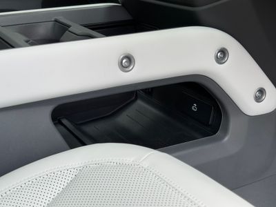 2025 Land Rover Defender