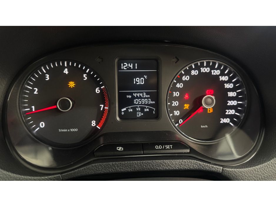 2014 Volkswagen Polo