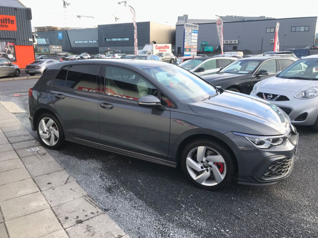 2023 Volkswagen Golf