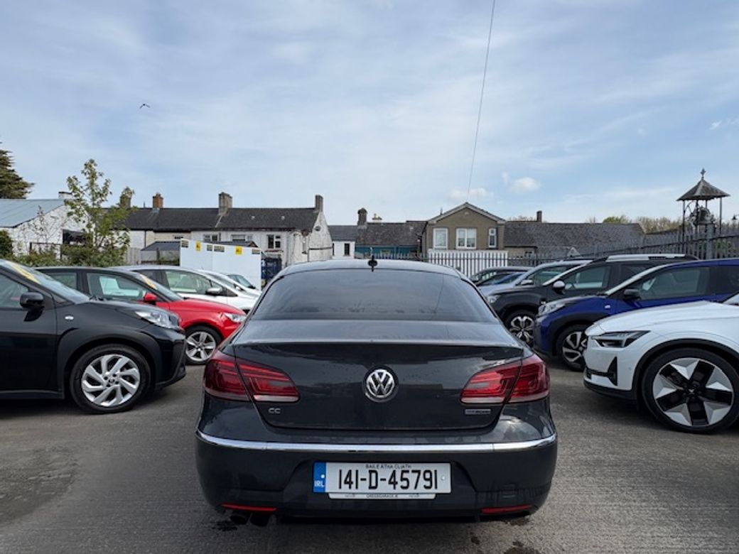 2014 Volkswagen Passat