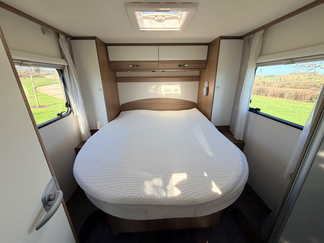 2019 CARADO  T339 LOW PROFILE L.H.B Q/B MANUAL 