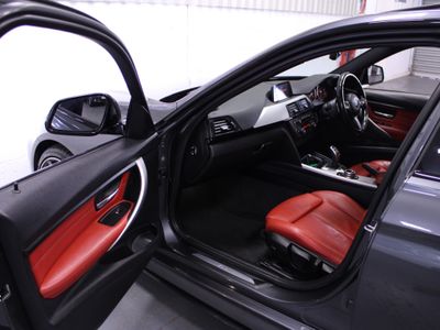 2015 BMW 320