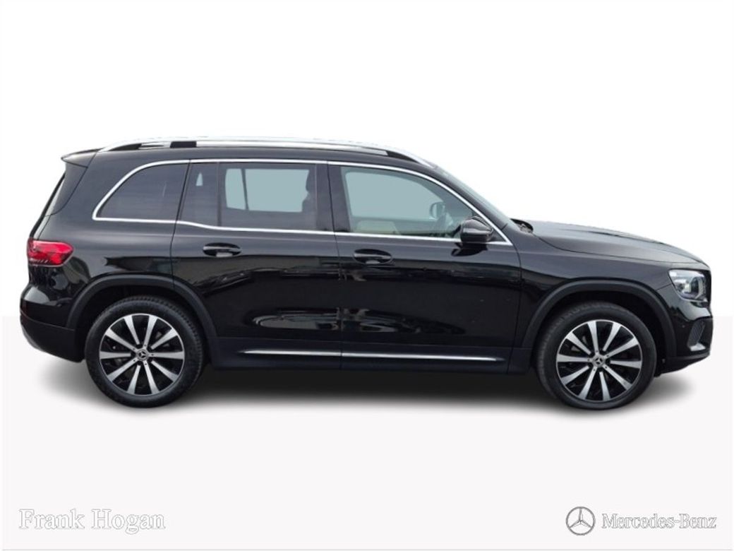 2023 Mercedes-Benz GLB Class
