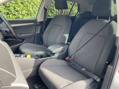 2023 Volkswagen Golf