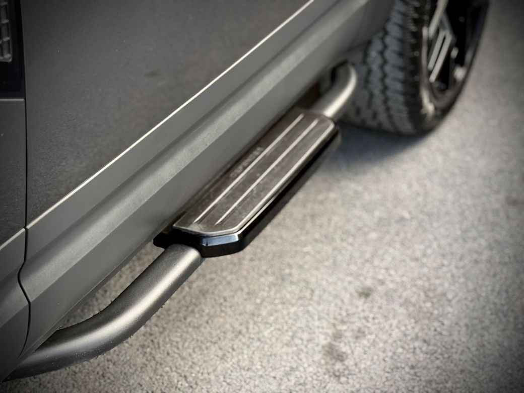2023 Land Rover Defender
