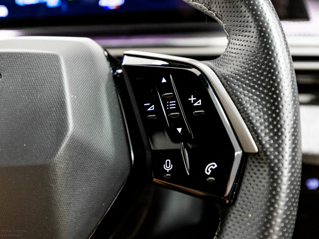 2025 Peugeot 5008