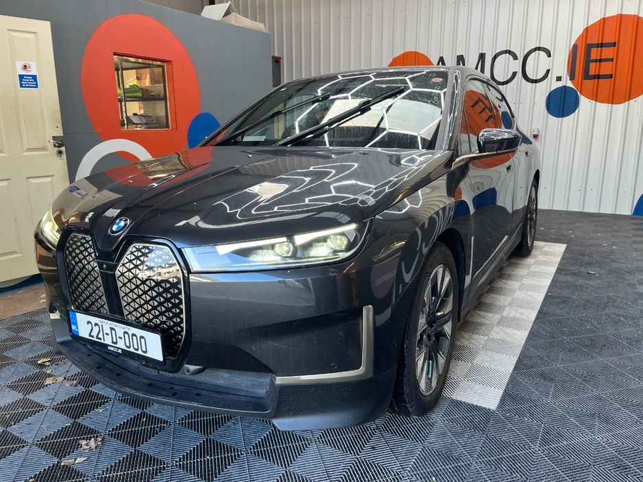 2022 BMW iX