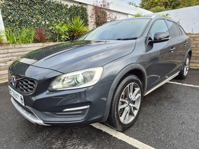 2017 Volvo V60 Cross Country